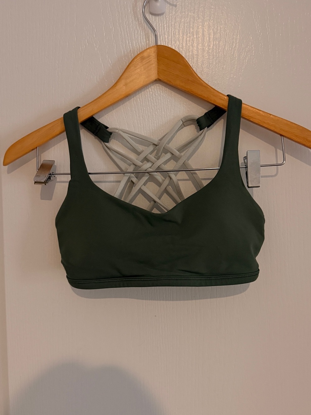 Lululemon Women's Dark Green Strappy Back Bralette